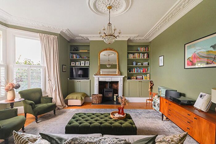 5 Bedroom Terraced House For Sale In Ashley Hill, St Andrews, BS7