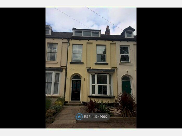 2 Bedroom Flat To Rent In Regent Square, Doncaster, DN1