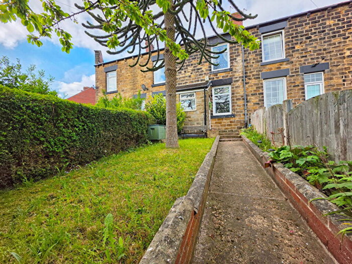 2 Bedroom Terraced House For Sale In Snydale Road, Cudworth, Barnsley, S72