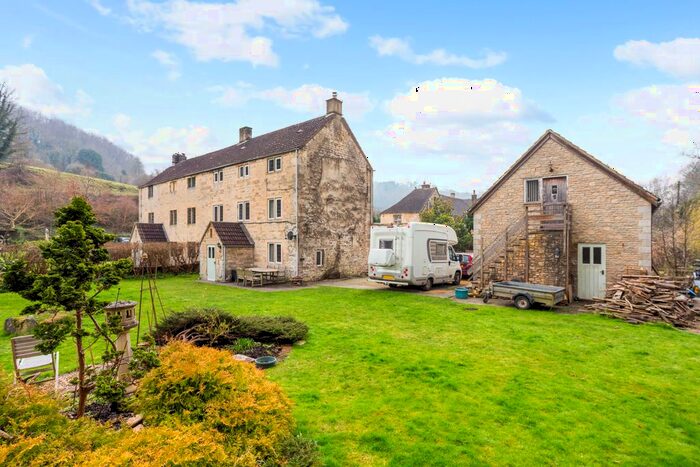 4 Bedroom Cottage For Sale In St. Marys, Stroud, GL6