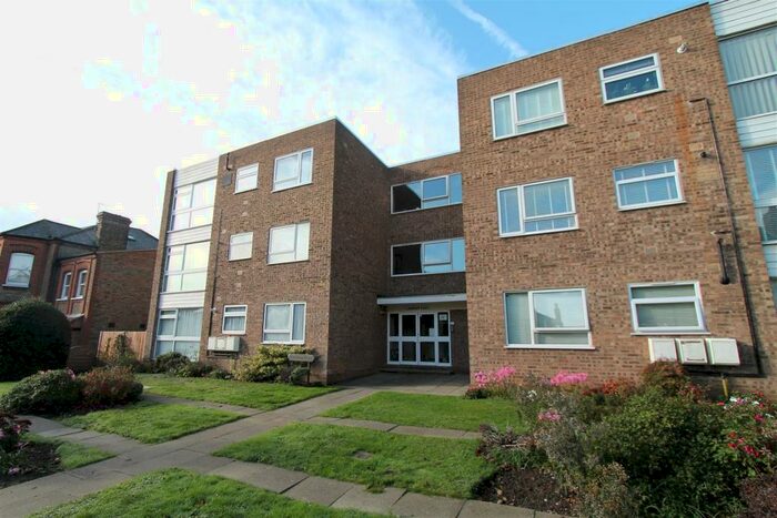1 Bedroom Flat To Rent In Laburnum Place, Elderslie Road, SE9