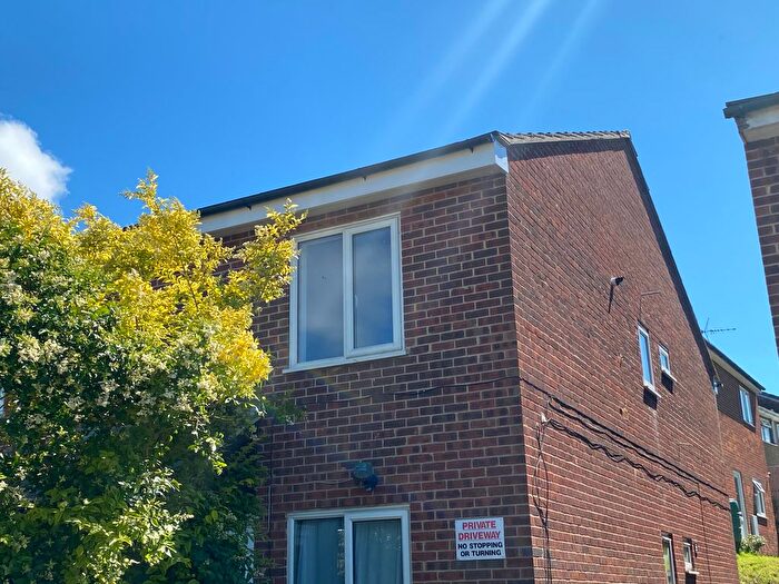 1 Bedroom Flat To Rent In The Cedars, Sittingbourne, ME10