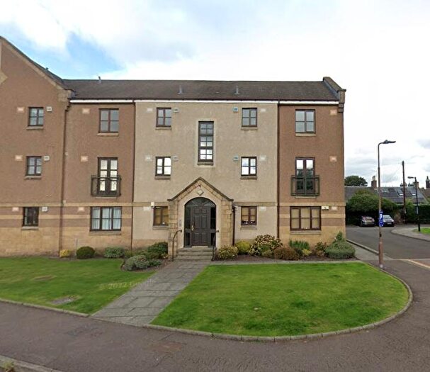 2 Bedroom Flat To Rent In Balbirnie Place, Edinburgh, EH12