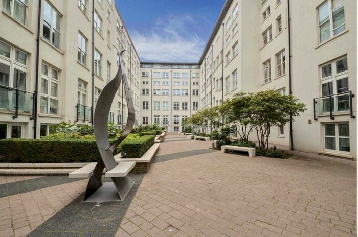 2 Bedroom Flat To Rent In Building, Cadogan Road, Royal Arsenal, SE18