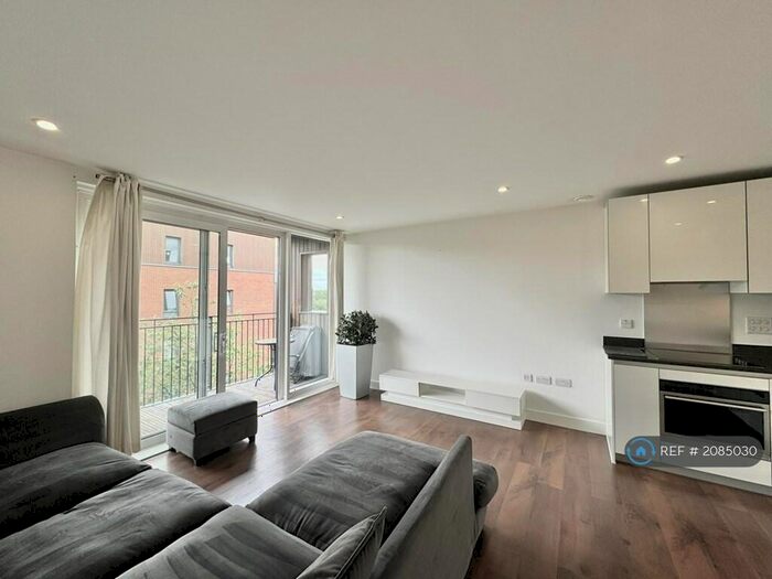 1 Bedroom Flat To Rent In Johnson Court, London, SE9