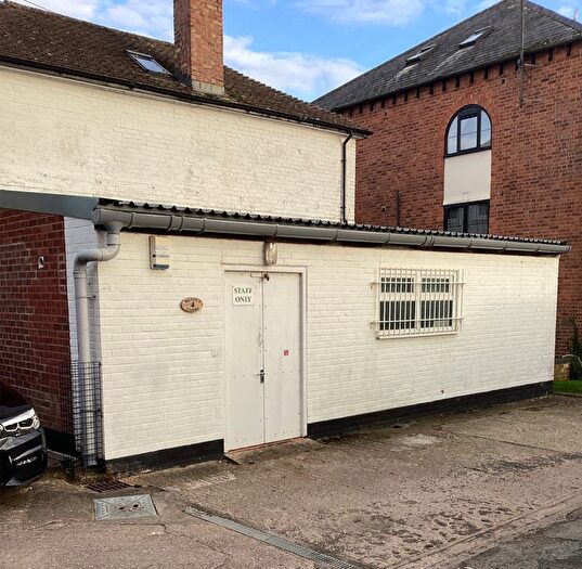 Studio To Rent In Masons Court, Barton Street, Tewkesbury, Gloucestershire, GL20