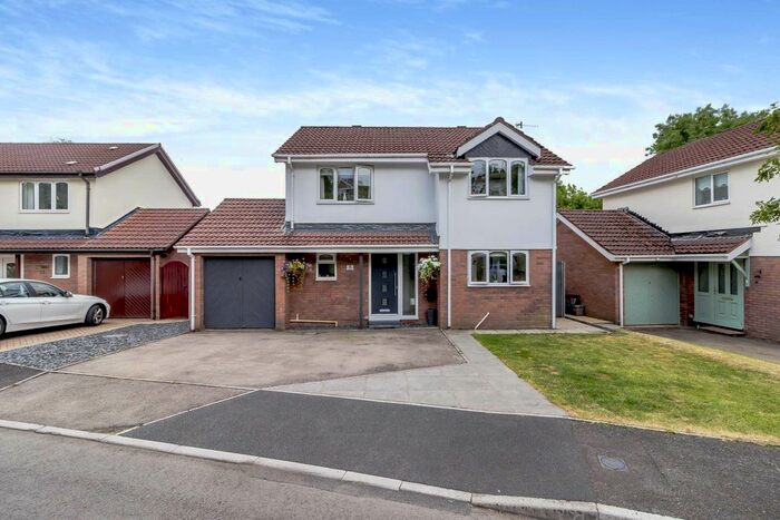 3 Bedroom Detached House For Sale In Usk Vale Court, Pontypool, Torfaen, NP4