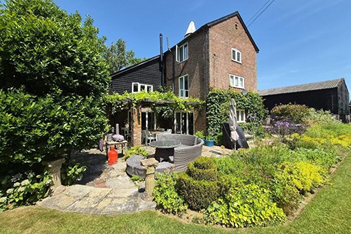 7 Bedroom Detached House For Sale In Foxhole Lane, Sandhurst, Kent, TN18