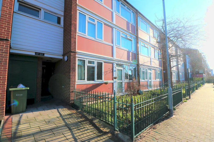 1 Bedroom Flat To Rent In Greenhill Grove, London, E12