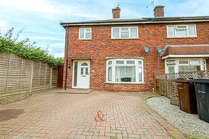4 Bedroom Semi Detached House To Rent In Magnolia Drive, Colchester, Essex, CO4
