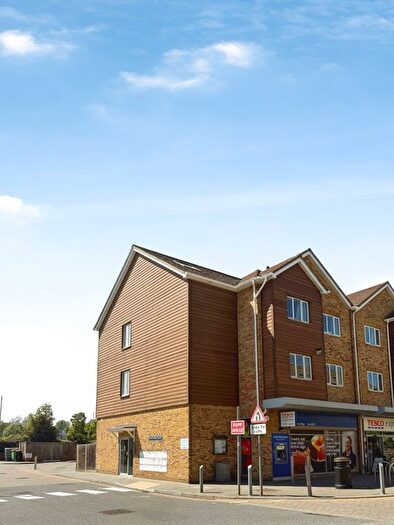 2 Bedroom Flat To Rent In Quartz Way, Sittingbourne, Kent, ME10