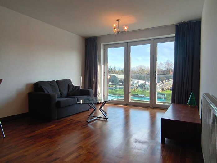 1 Bedroom Flat To Rent In Kings Mill Way, Denham, Uxbridge, UB9
