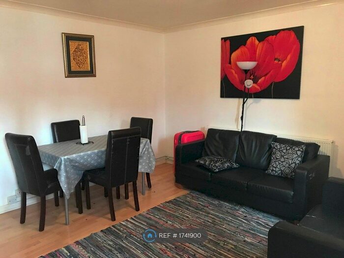 1 Bedroom Flat To Rent In Hartington Road, London, W4