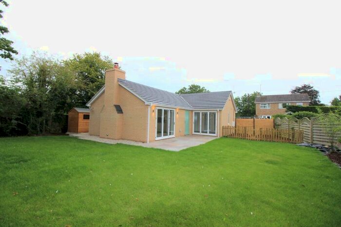 3 Bedroom Bungalow To Rent In Parkhall Road, Somersham, PE28