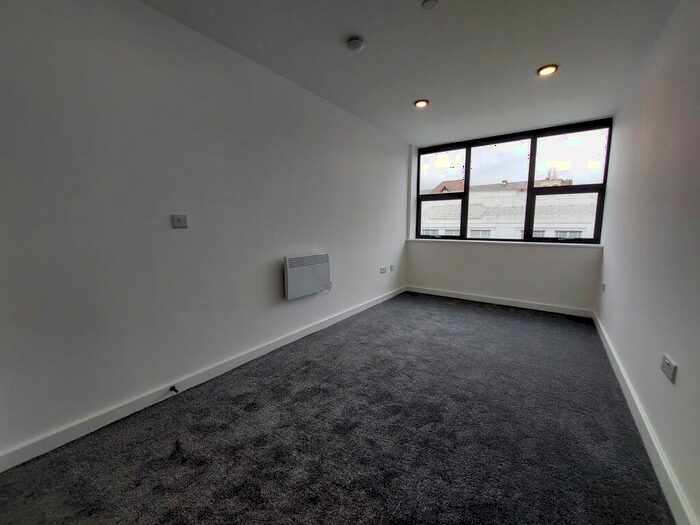 1 Bedroom Apartment To Rent In Burlington Square, Burlington Street, Chesterfield, S40