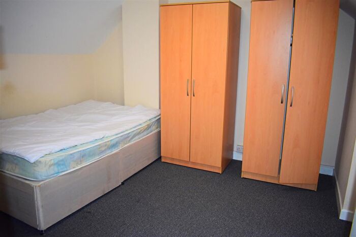1 Bedroom Flat To Rent In Edinburgh Road, Portsmouth, PO1