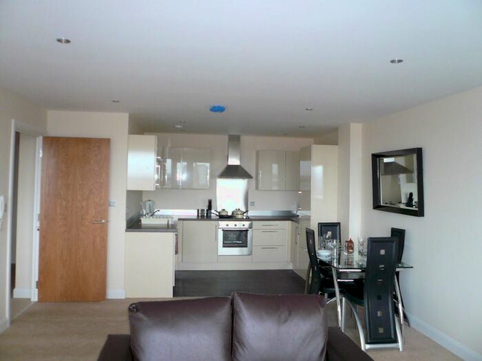 2 Bedroom Flat To Rent In Echo, Tyne And Wear, Sunderland, SR1