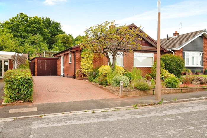 3 Bedroom Bungalow For Sale In Heather Rise, Beeston, Nottingham, NG9