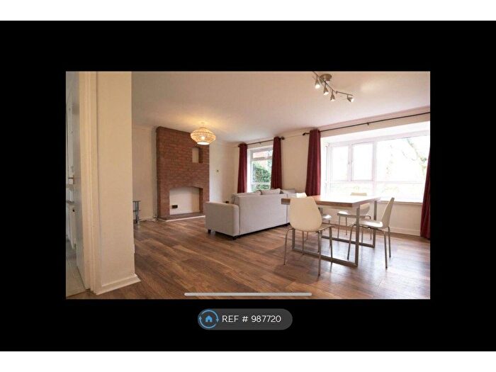 2 Bedroom Flat To Rent In Vicarage Road, Edgbaston, Birmingham, B15