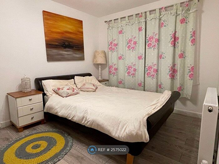 1 Bedroom Bungalow To Rent In Wayside Road, St. Leonards, Ringwood, BH24