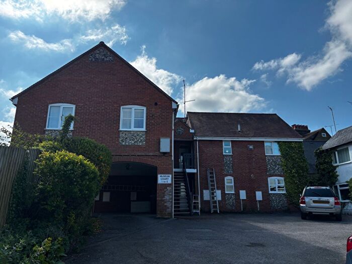 1 Bedroom Flat To Rent In Akeman Street, Tring, HP23
