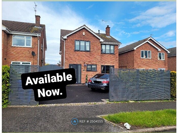 4 Bedroom Detached House To Rent In The Crescent, Stanley Common, DE7