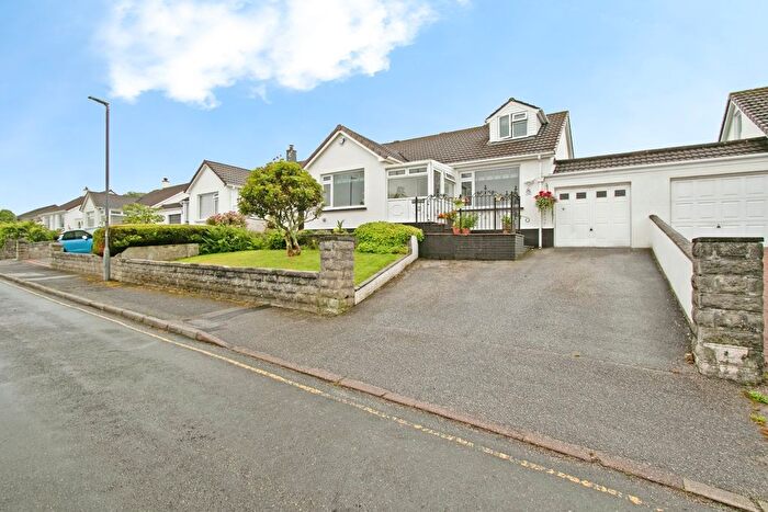 3 Bedroom Detached House For Sale In Westborne Heights, Redruth, Cornwall, TR15
