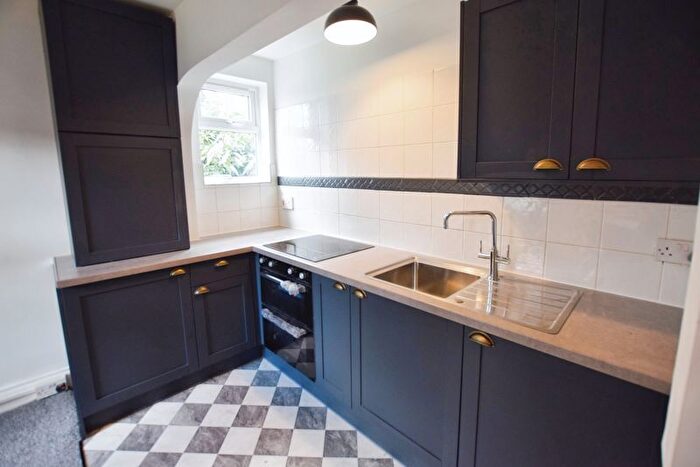 1 Bedroom Flat To Rent In Merton Road, Bedford, MK40