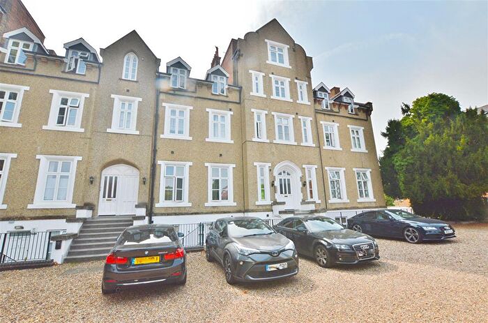 1 Bedroom Maisonette For Sale In Upton Park, Slough, SL1