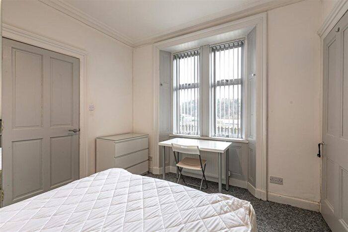 2 Bedroom Flat For Sale In Magdala Terrace, Galashiels, TD1