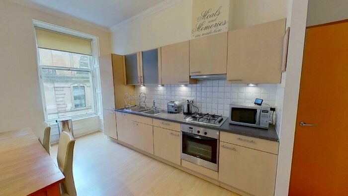 1 Bedroom Flat To Rent In Ingram Street, Glasgow, G1
