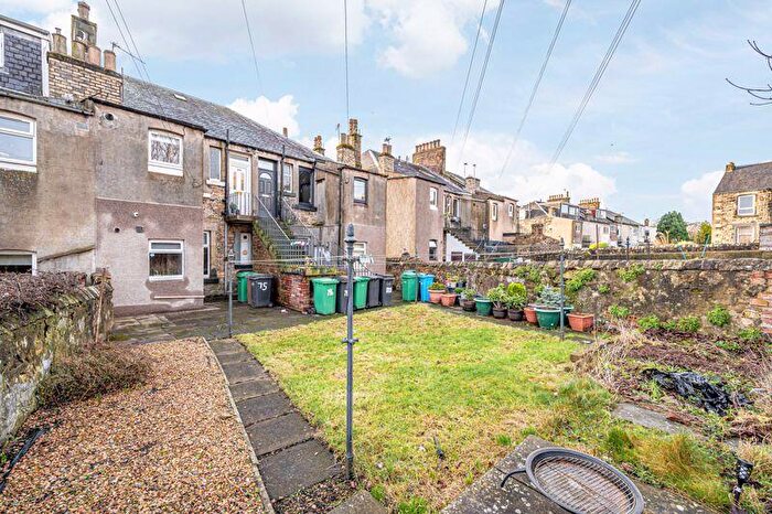 1 Bedroom Flat For Sale In Harcourt Road, Kirkcaldy, KY2