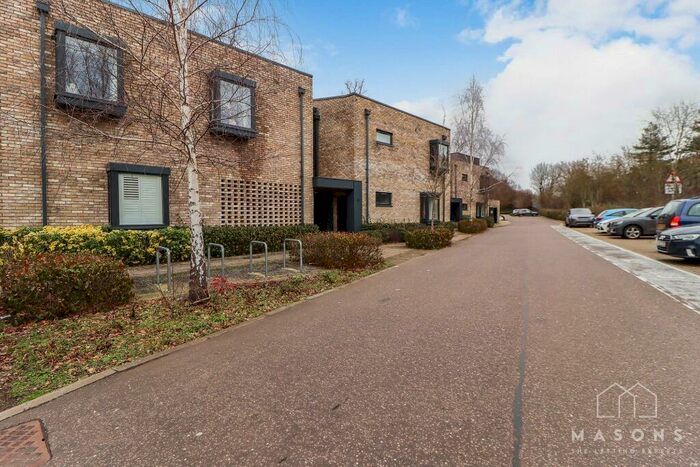 1 Bedroom Flat To Rent In Clock House Gardens, Welwyn, AL6