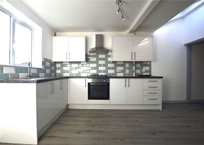 3 Bedroom Terraced House To Rent In Brunswick Street, Cheltenham, Gloucestershire, GL50