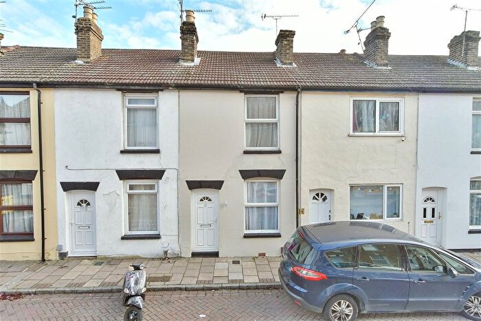 2 Bedroom Terraced House For Sale In West Street, Gillingham, Kent, ME7