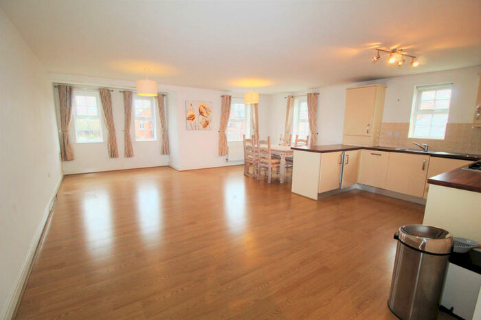 2 Bedroom Flat To Rent In Clement Road, Preston, PR2