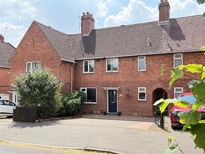 3 Bedroom Terraced House For Sale In Deerpark Drive, Warwick, CV34