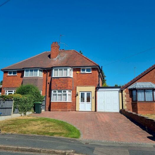 3 Bedroom House To Rent In Sunnybank Road, Oldbury, B68