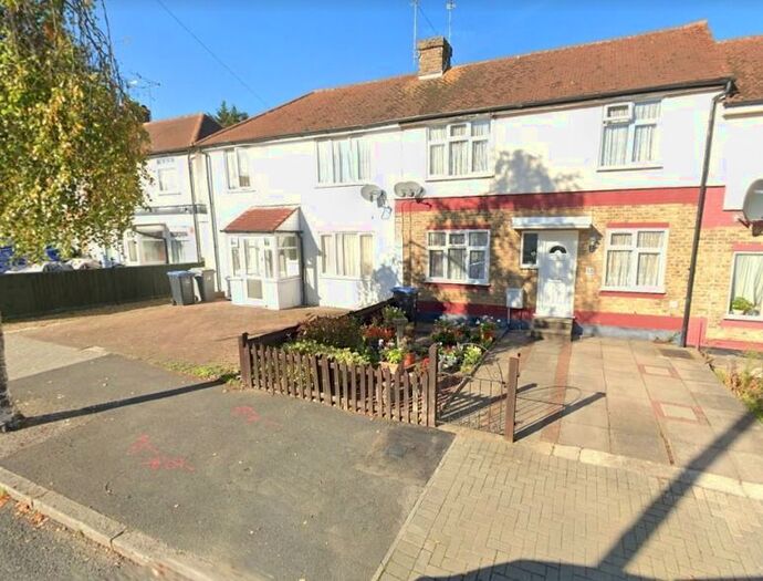 Studio To Rent In Elthorne Road, London, NW9