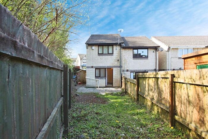 2 Bedroom Semi-Detached House For Sale In Marigold Close, Rogerstone, Newport, NP10