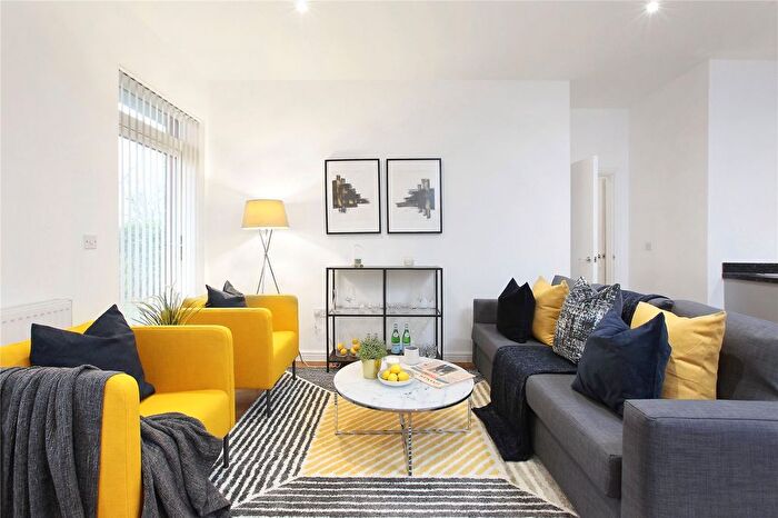 2 Bedroom Flat To Rent In New Gothic Lodge, Old Devonshire Road, SW12