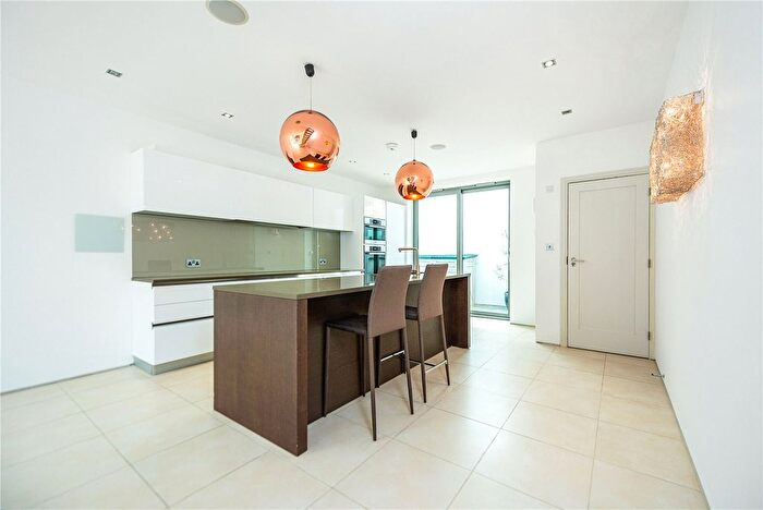 4 Bedroom Terraced House To Rent In Hazlebury Road, London, SW6