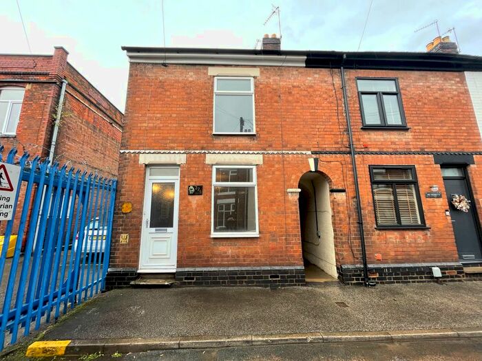 3 Bedroom End Of Terrace House To Rent In Seymour Road, Nuneaton, CV11