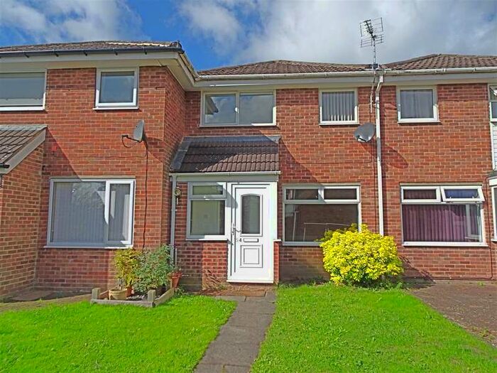 3 Bedroom Terraced House To Rent In Farnham Walk, West Hallam, DE7