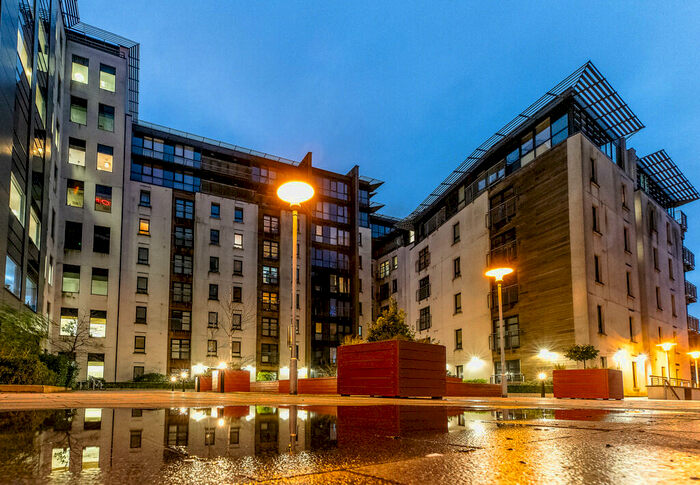2 Bedroom Apartment For Sale In Waterfront Plaza, Nottingham, NG2