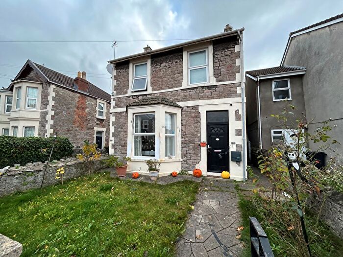 3 Bedroom Flat To Rent In Clarendon Road, Weston-Super-Mare, BS23