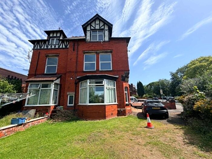 1 Bedroom Flat To Rent In Buxton Road, Stockport, SK2