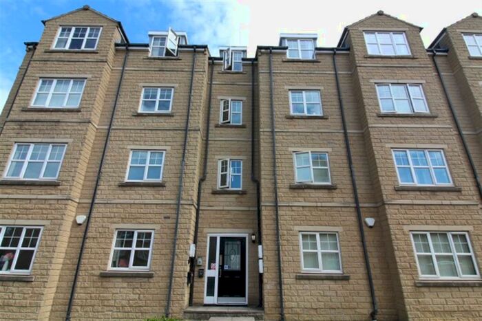 2 Bedroom Flat To Rent In Woolcombers Way, BD4