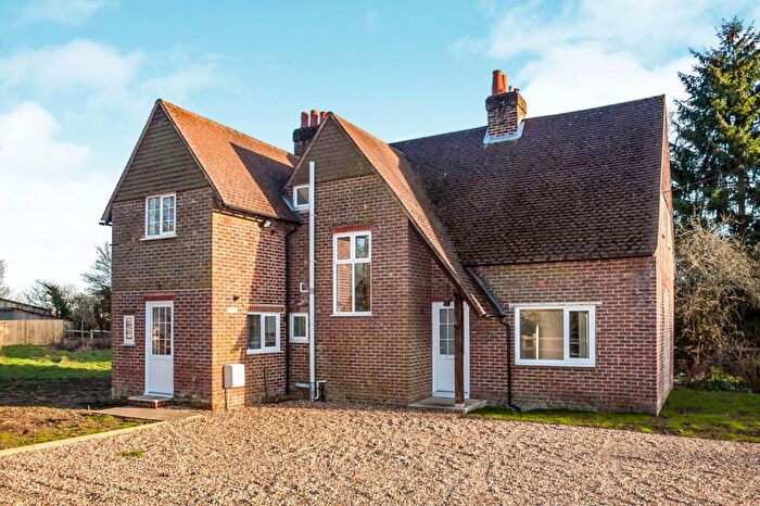 3 Bedroom Detached House To Rent In Crab Hill Lane, South Nutfield, Redhill, RH1