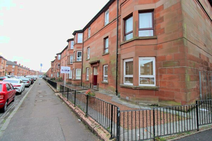 2 Bedroom Flat To Rent In Earl Street, Glasgow, G14